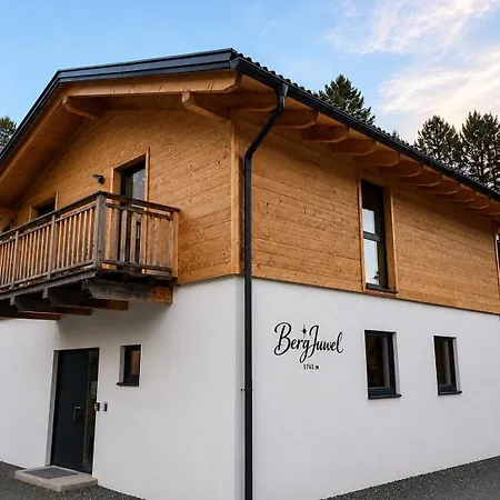 Chalet Bergjuwel - *